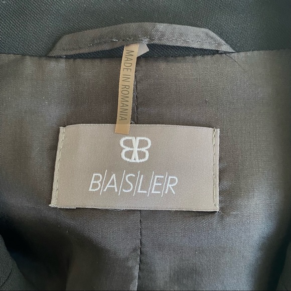 Basler Black 2 button M-Notch Lapel Blazer Jacket - Picture 6 of 10